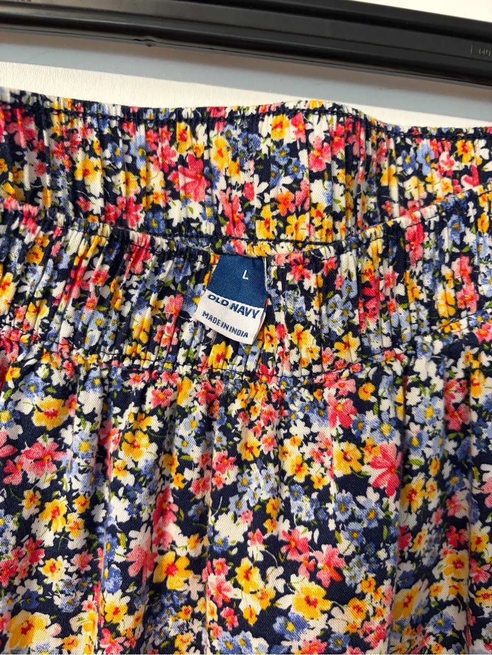 Old Navy Navy Floral Print Maxi Skirt - Picture 3 of 4
